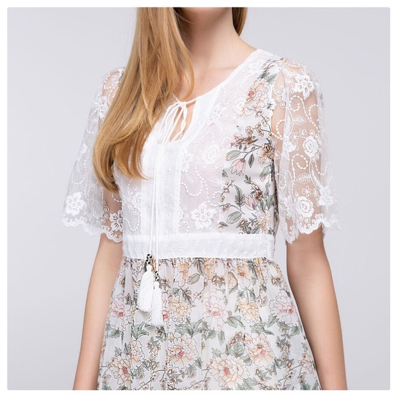 Lacey Garden Flirty Tunic Top - Picture 3 of 9